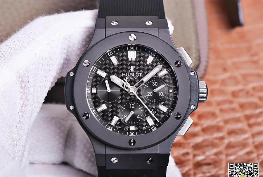 Hublot Big Bang 301.QX.1724.RX V6 Factory 1:1 Best Edition Replica Watch Carbon Fiber Case